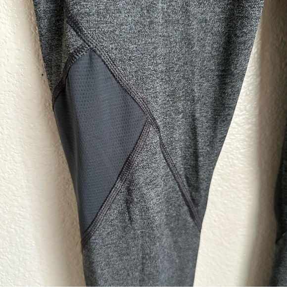 Adidas Sz XS Grey Leggings Hot Pink Band - Picture 7 of 9